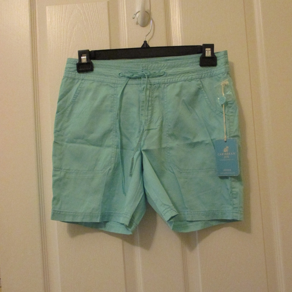 NWT - CARIBBEAN JOE shorts - sz 8P - MSRP $44.00